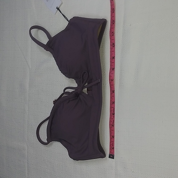 Shade & Shore Swimsuit Top - Picture 3 of 7